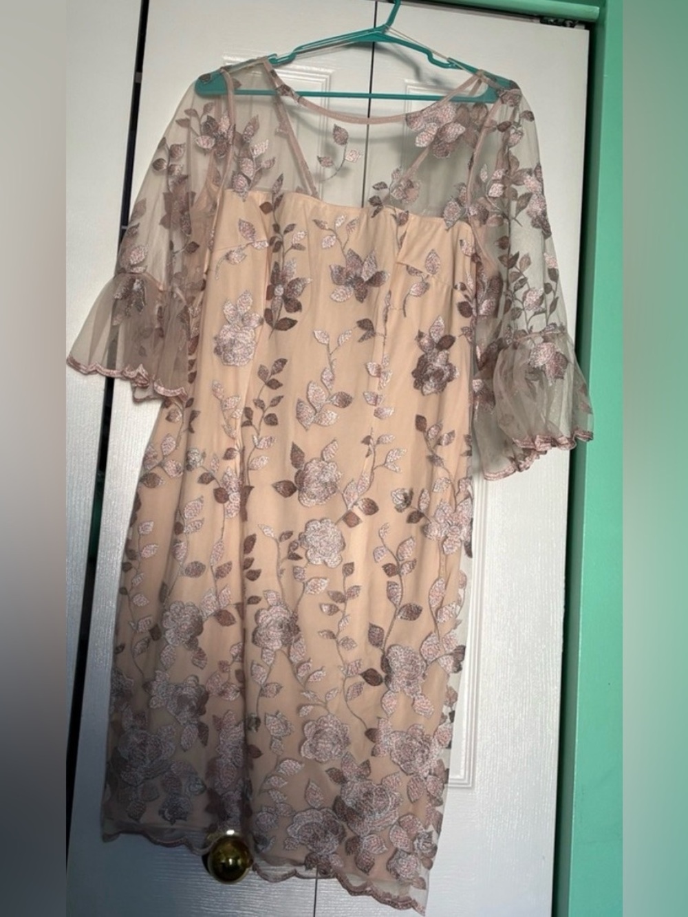 Adrianna Papell Cream Floral Lace Long Sleeve Dress
